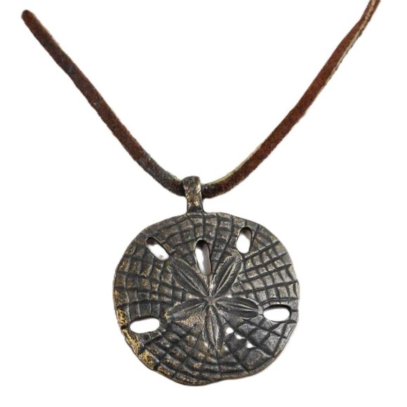 Vintage Y2K Bebe Sand Dollar Pendant Necklace - Picture 6 of 8